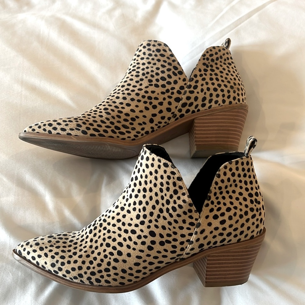 Leopard print booties